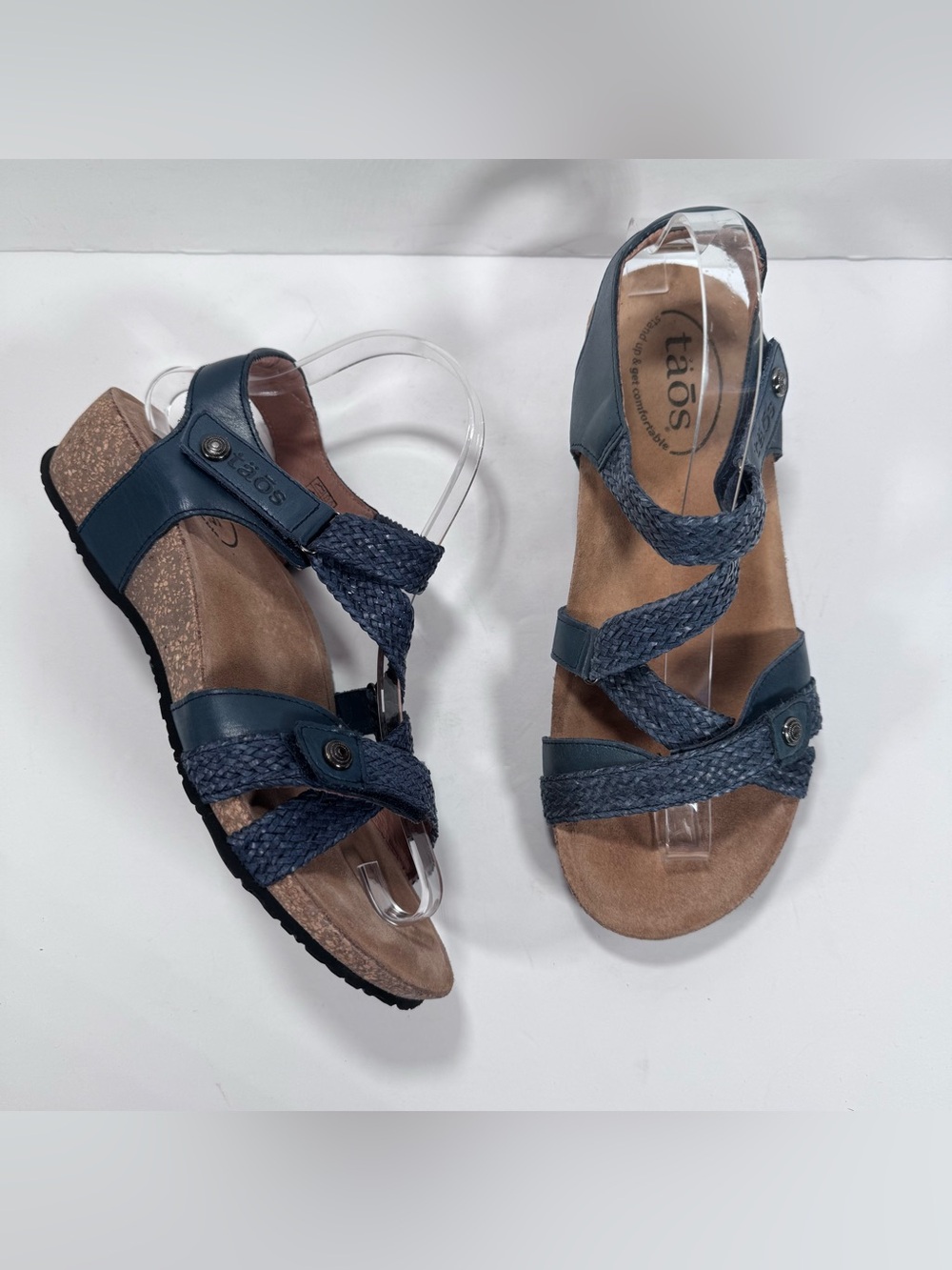 Taos Trulie Navy Blue Woven Leather Strappy Sandals Comfort Shoes Women 9.5W